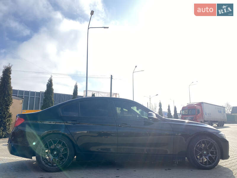 Седан BMW 3 Series 2012 в Житомире