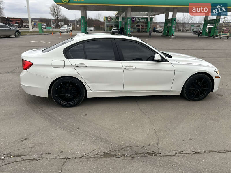 Седан BMW 3 Series 2013 в Івано-Франківську