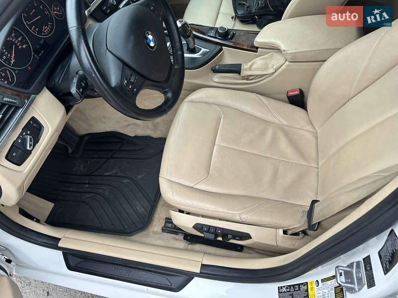 Седан BMW 3 Series 2013 в Івано-Франківську
