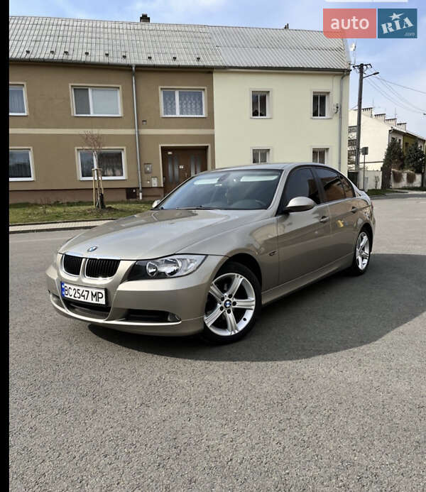 Седан BMW 3 Series 2007 в Львове