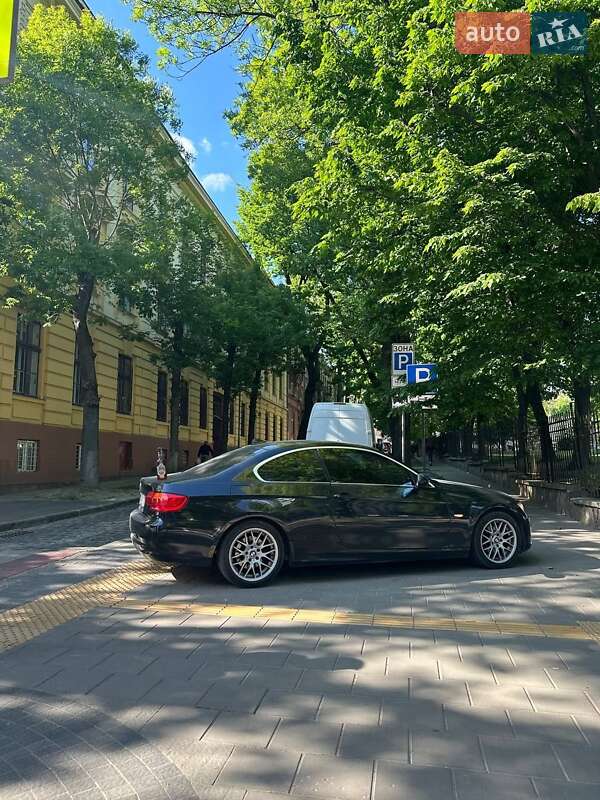 Купе BMW 3 Series 2010 в Львові фото 4 Купе BMW 3 Series 2010 в Львові