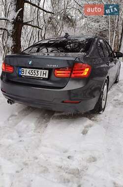 Седан BMW 3 Series 2014 в Дніпрі