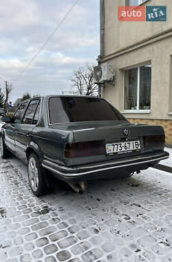 Седан BMW 3 Series 1985 в Моршине