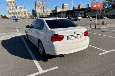 Седан BMW 3 Series 2005 в Києві