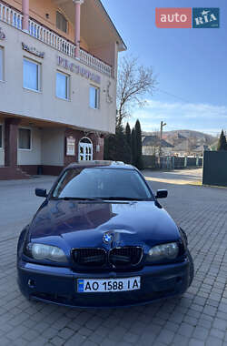 Седан BMW 3 Series 2004 в 