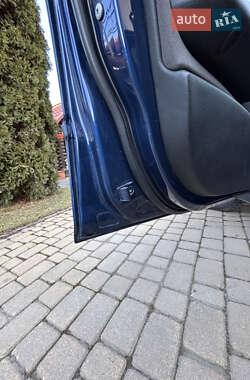 Седан BMW 3 Series 2004 в 