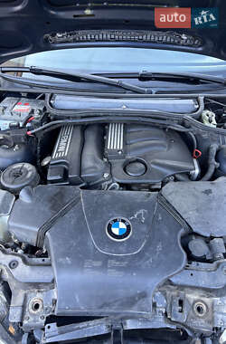 Седан BMW 3 Series 2004 в 