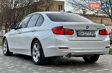 Седан BMW 3 Series 2015 в 