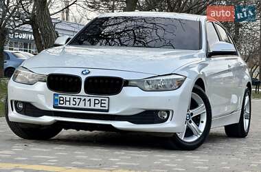 Седан BMW 3 Series 2015 в 