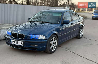 Седан BMW 3 Series 2001 в Изяславе