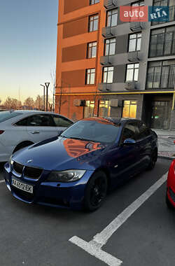 Седан BMW 3 Series 2007 в Киеве