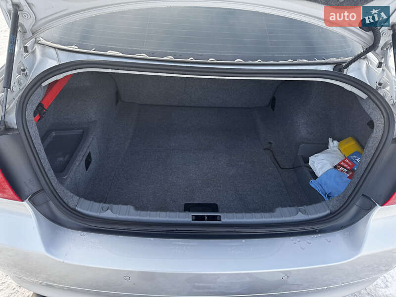 Седан BMW 3 Series 2005 в Киеве фото 14 Седан BMW 3 Series 2005 в Киеве