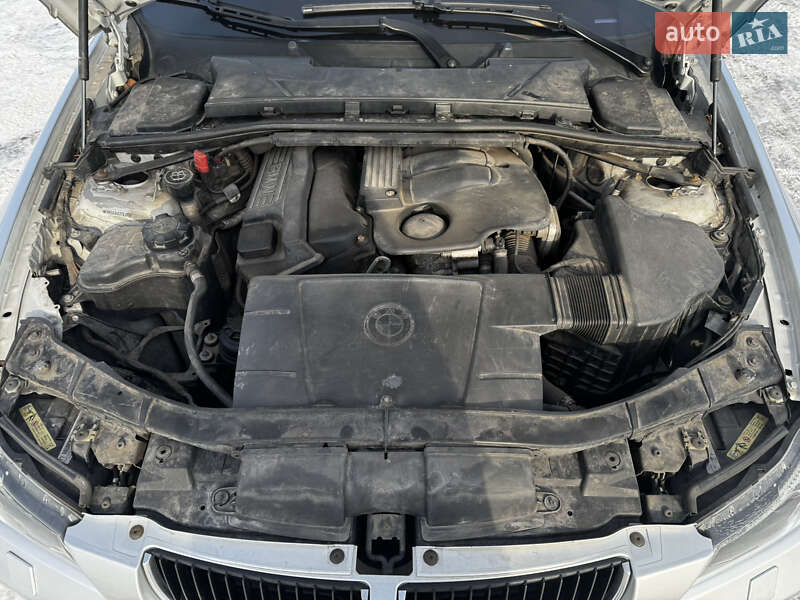 Седан BMW 3 Series 2005 в Киеве фото 17 Седан BMW 3 Series 2005 в Киеве