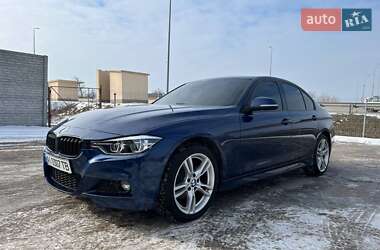 Седан BMW 3 Series 2018 в Киеве