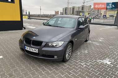 Седан BMW 3 Series 2006 в Киеве