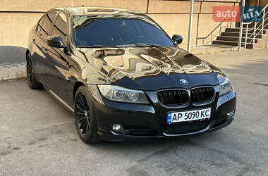 Седан BMW 3 Series 2011 в 