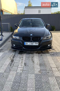 Седан BMW 3 Series 2011 в Львове