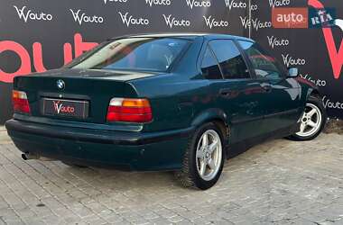 Седан BMW 3 Series 1993 в Миколаєві