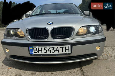 Седан BMW 3 Series 2004 в Подольске