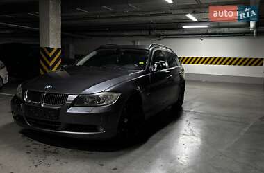 Универсал BMW 3 Series 2007 в Киеве