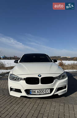 Седан BMW 3 Series 2018 в Ровно