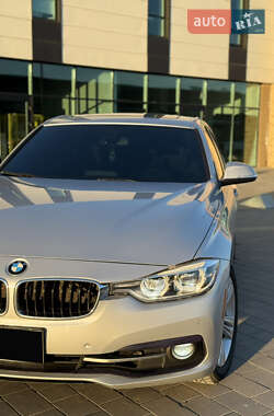 Седан BMW 3 Series 2017 в 