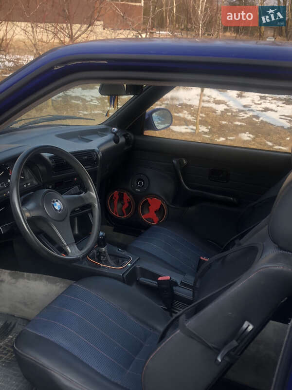 Купе BMW 3 Series 1985 в Києві