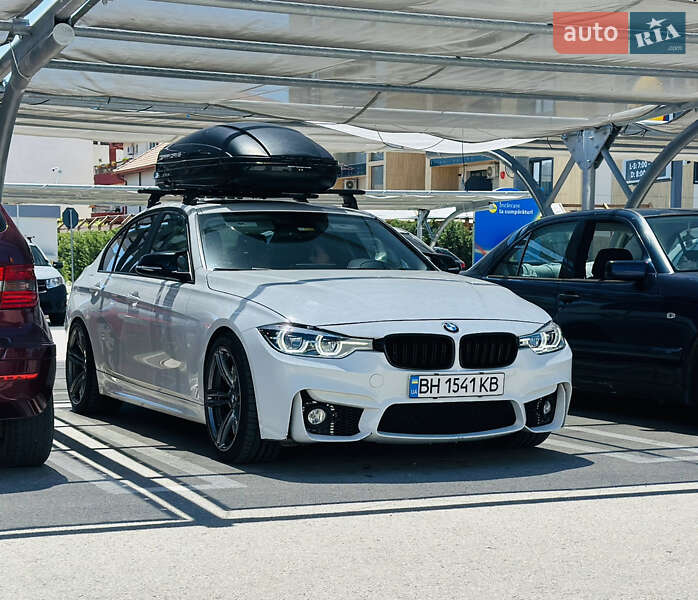 Седан BMW 3 Series 2012 в 