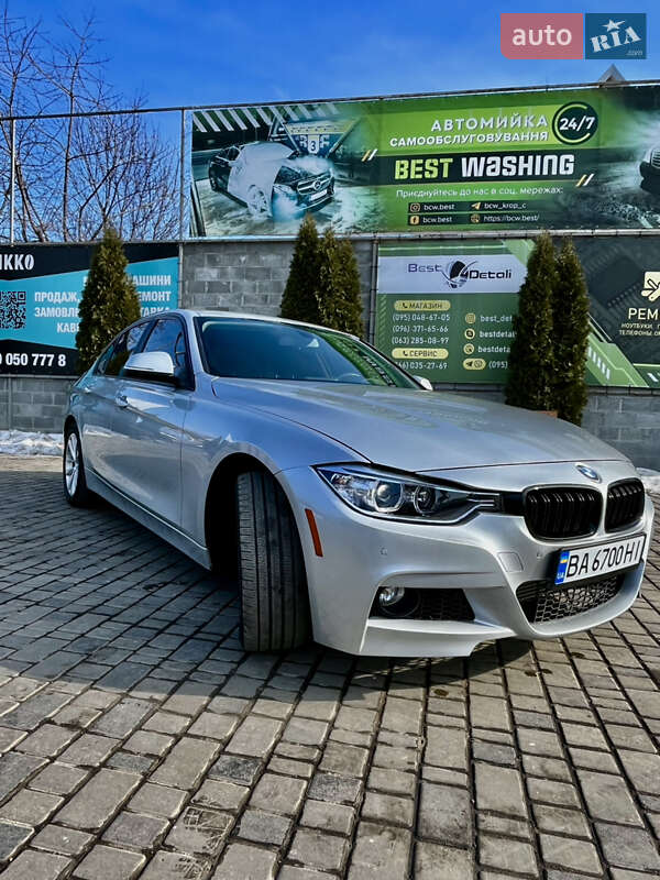 Седан BMW 3 Series 2016 в Кропивницком