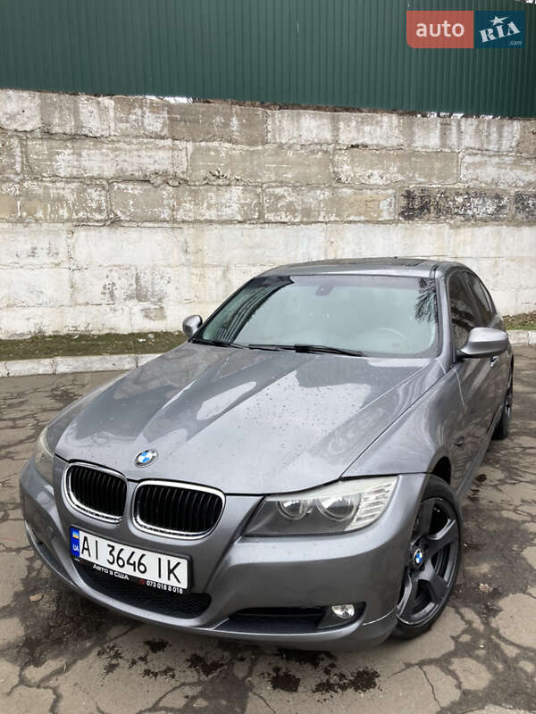 Седан BMW 3 Series 2011 в Києві