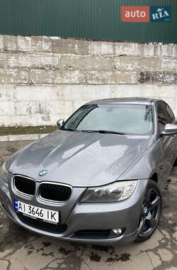 BMW 3 Series 2011