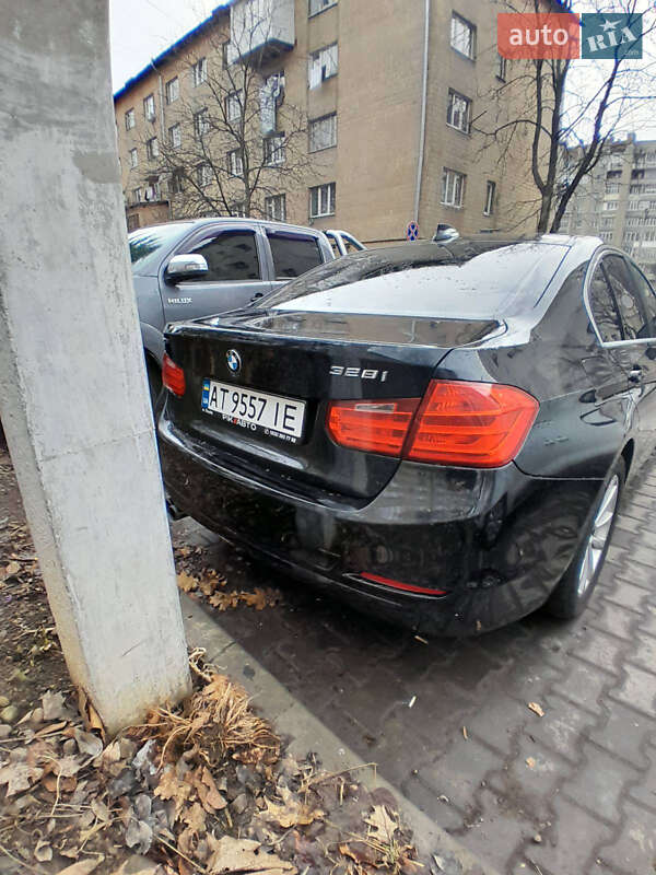 Седан BMW 3 Series 2014 в Ивано-Франковске