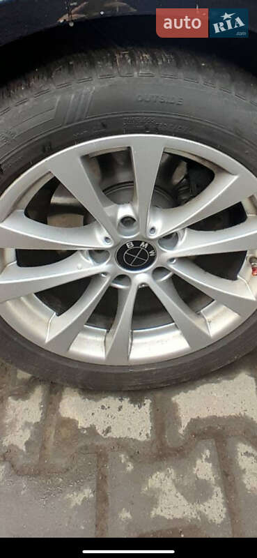 Седан BMW 3 Series 2014 в Ивано-Франковске