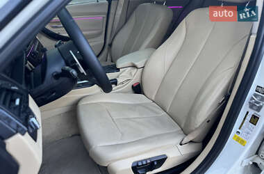Седан BMW 3 Series 2013 в 