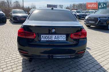 Седан BMW 3 Series 2016 в Львові