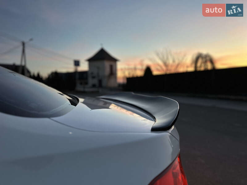 Седан BMW 3 Series 2014 в Владимире