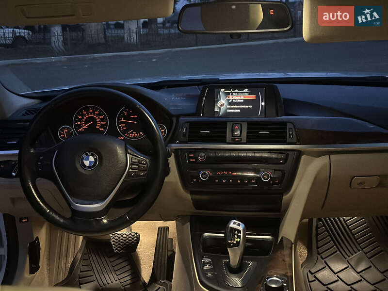 Седан BMW 3 Series 2014 в Владимире