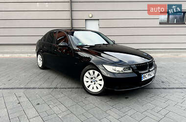 Седан BMW 3 Series 2005 в Дрогобичі