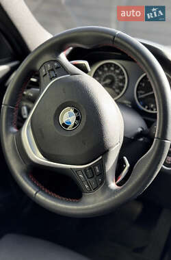 Седан BMW 3 Series 2017 в Киеве