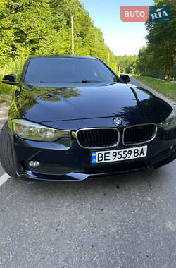 Седан BMW 3 Series 2013 в 