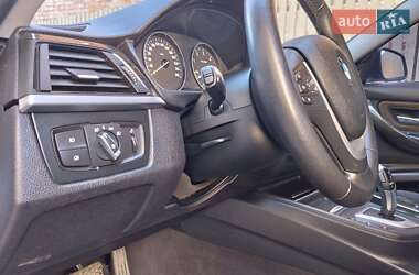Седан BMW 3 Series 2012 в 