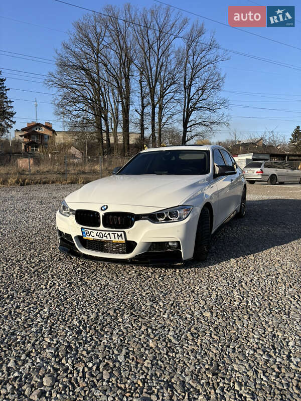 Седан BMW 3 Series 2014 в Львове