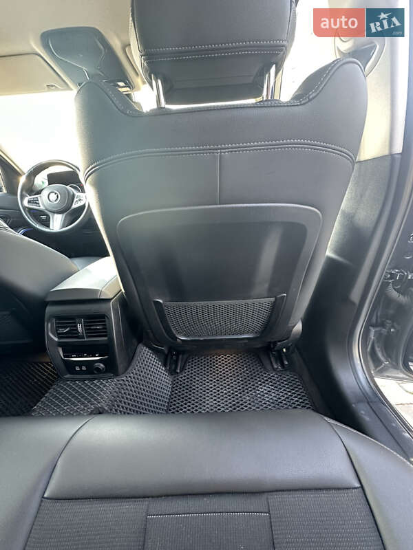 Универсал BMW 3 Series 2019 в Львове