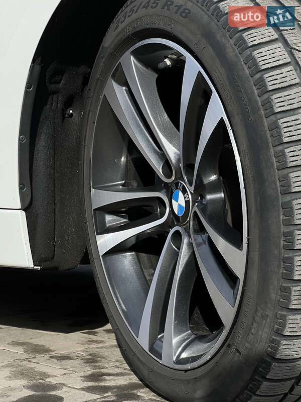 Универсал BMW 3 Series 2017 в Полтаве фото 30 Универсал BMW 3 Series 2017 в Полтаве