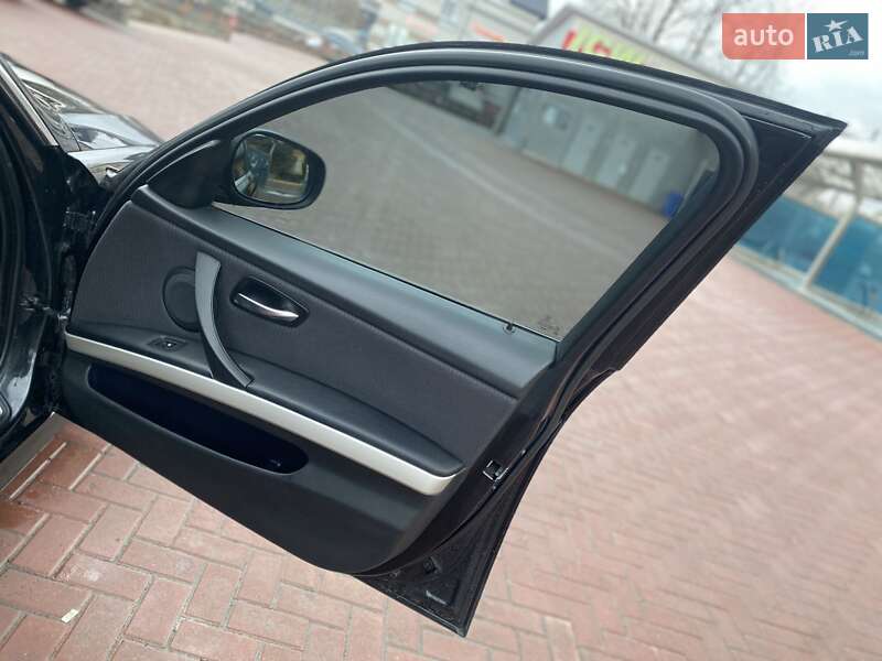 Універсал BMW 3 Series 2009 в Рівному
