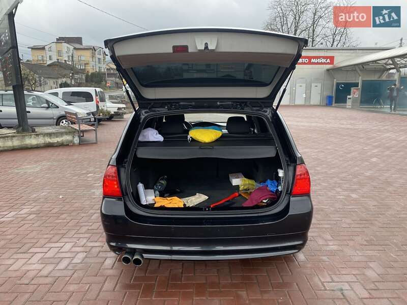 Універсал BMW 3 Series 2009 в Рівному