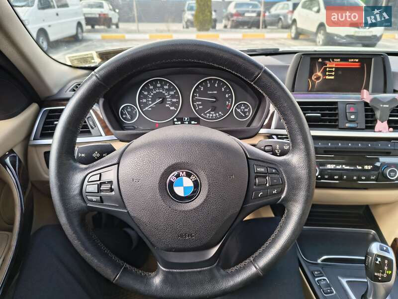 Седан BMW 3 Series 2016 в Ирпене