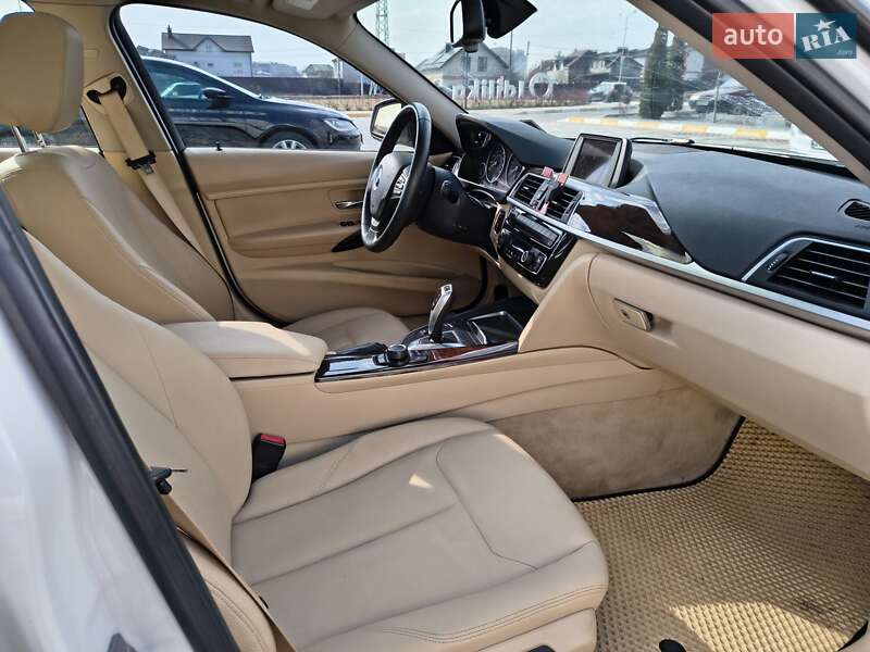 Седан BMW 3 Series 2016 в Ирпене