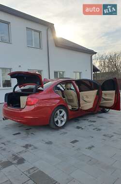 Седан BMW 3 Series 2012 в Золочеве