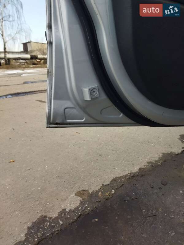 Седан BMW 3 Series 2000 в Нетешине фото 4 Седан BMW 3 Series 2000 в Нетешине